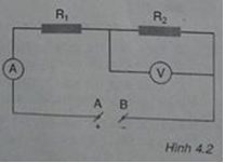 Giải bài tập SBT Vật lý lớp 9 bài 4: Đoạn mạch nối tiếp