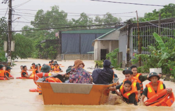 Sưu tầm tài liệu về thiên tai và thiệt hai do thiên nhiên gây ra cho địa phương.